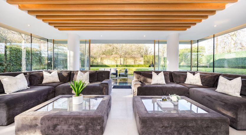 Photo of A Hint of Oak