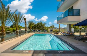 East Hollywood Charm Holiday Home