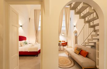The Frescoed Palace Holiday Home