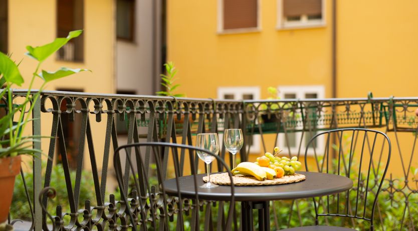 Photo of Frescoed Love