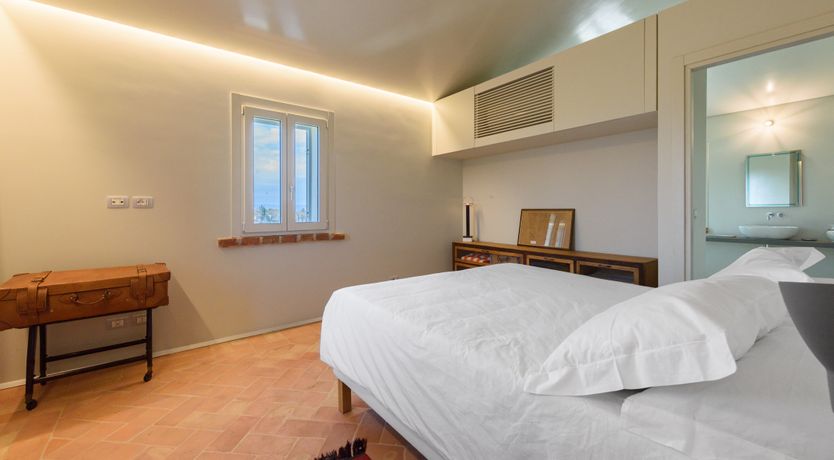 Photo of The Etruscan Lady