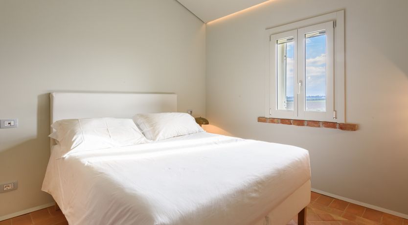 Photo of The Etruscan Lady