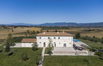 The Etruscan Lady Holiday Home