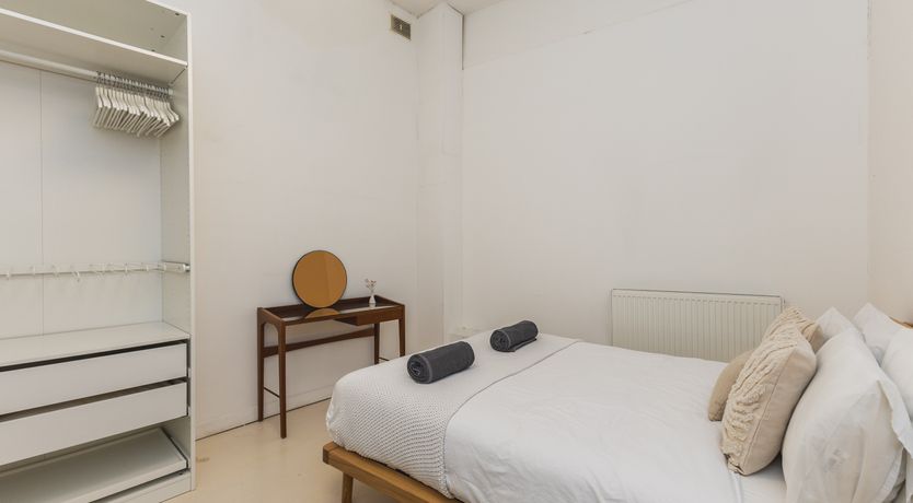 Photo of Bethnal Green Buzz