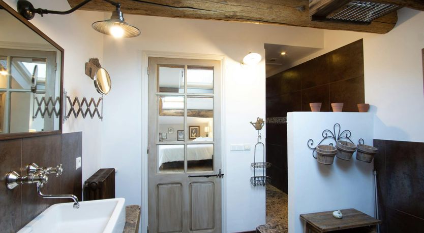 Photo of Under The Linden Tree