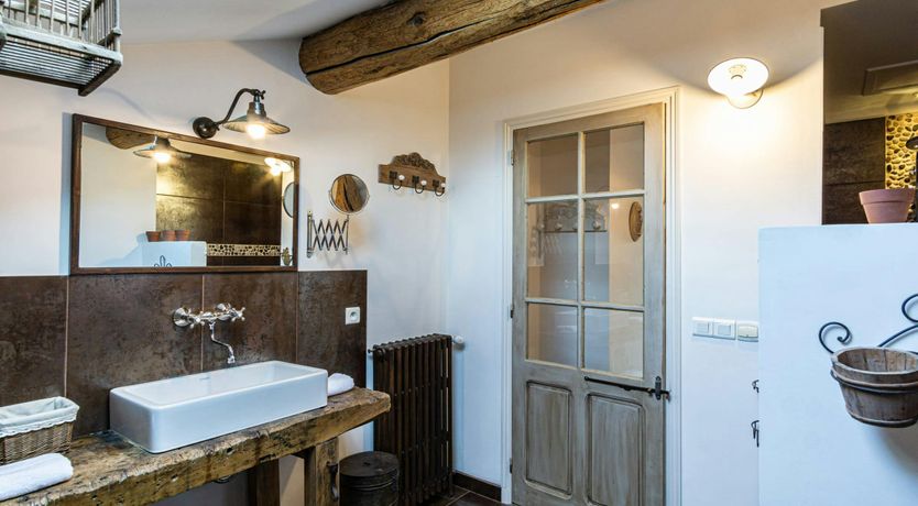 Photo of Under The Linden Tree