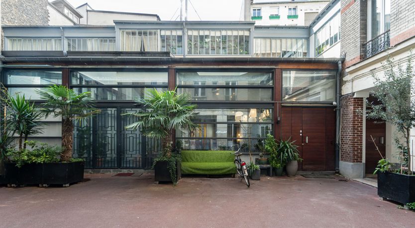 Photo of Ornate Outlook