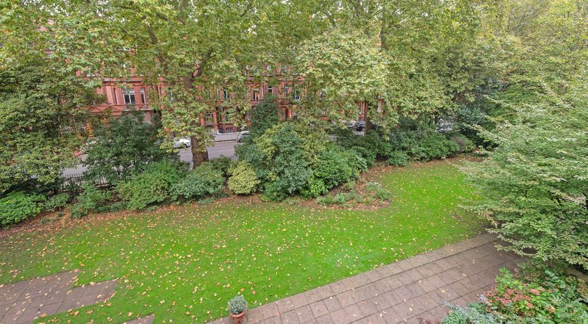 Photo of A Sloane Surprise