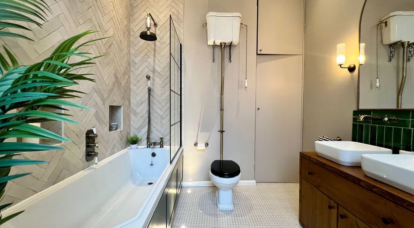 Photo of TV Studio Hideaway