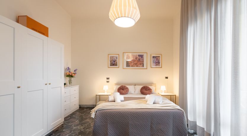 Photo of Florentine Art