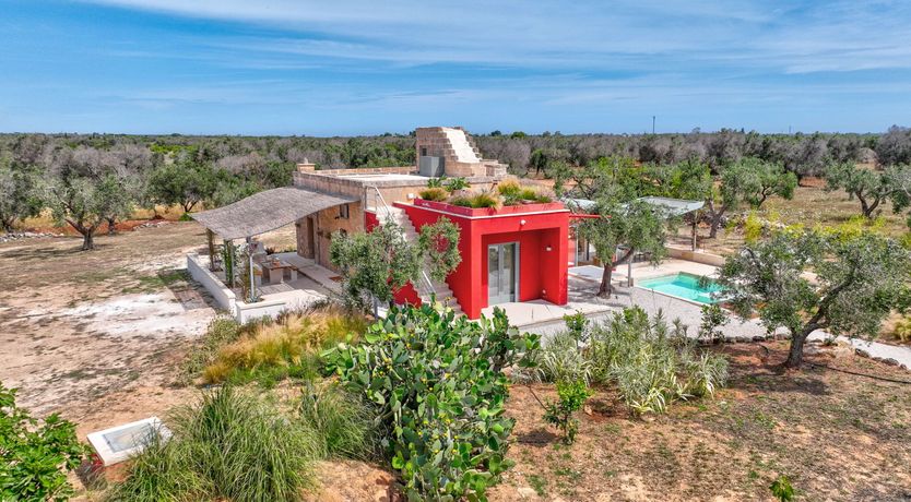 Photo of Stone & Nectarine