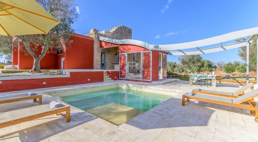 Photo of Stone & Nectarine