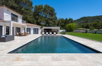 Soleil & Sourires Holiday Home
