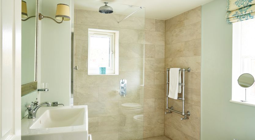 Photo of River & Roses