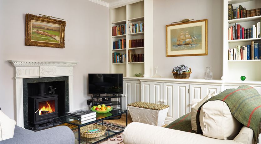 Photo of River & Roses