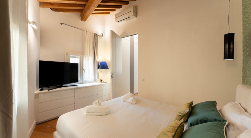 Photo of The Cecilia