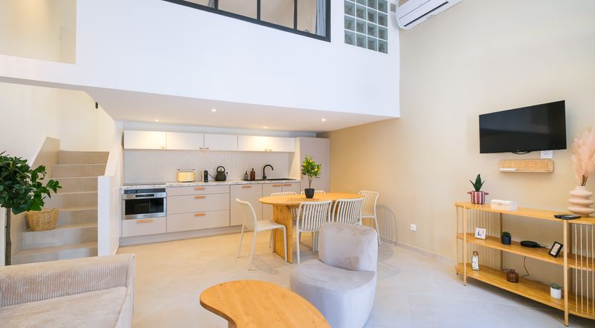 Photo of La Casa Loha