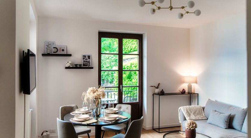 Photo of Lakeside Chic