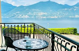 Photo of lakeside-chic