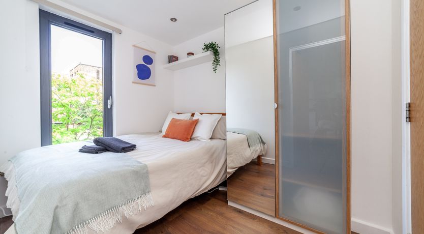 Photo of Hackney Sunshine