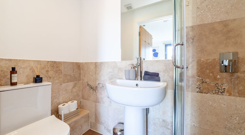 Photo of Hackney Sunshine