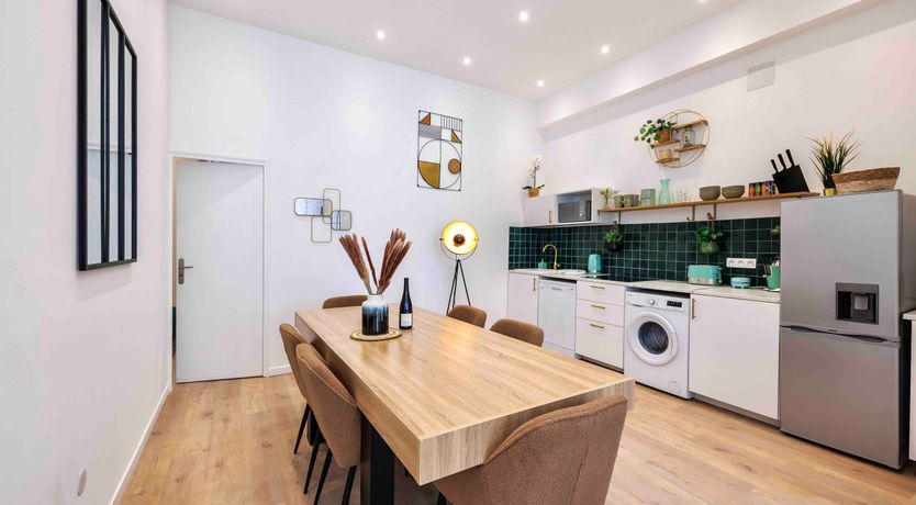 Photo of Marseille Gem