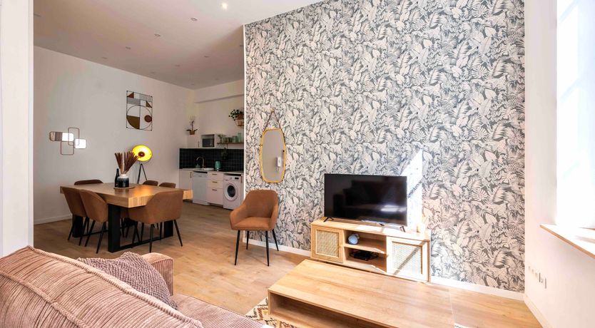 Photo of Marseille Gem