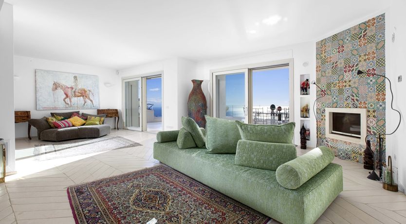 Photo of Amalfi Coast Chic