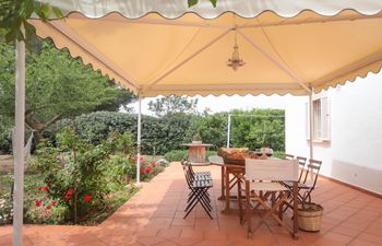 Puglian Poise Holiday Home