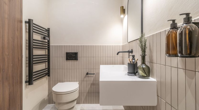 Photo of The Auteuil Embrace