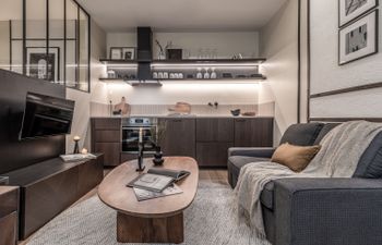 The Auteuil Embrace Holiday Home