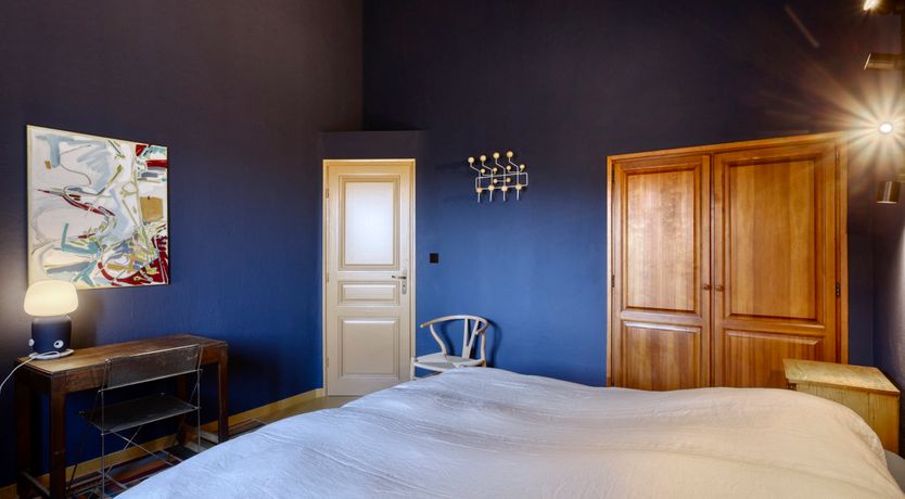 Photo of Lavender & Vines