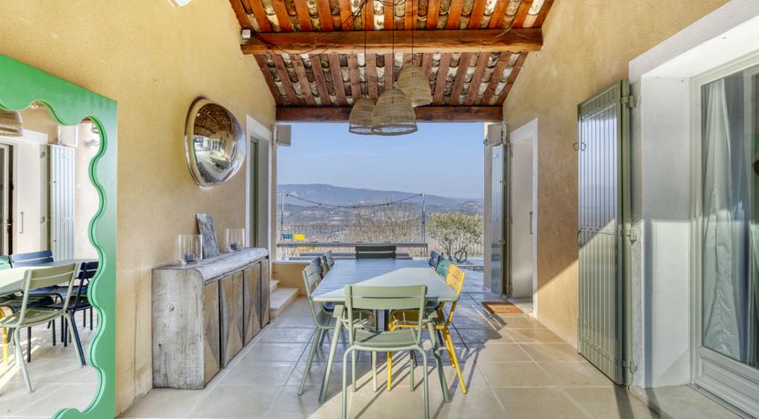 Photo of Lavender & Vines