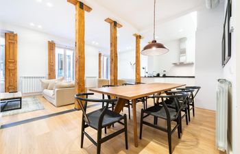 Tauro Holiday Home