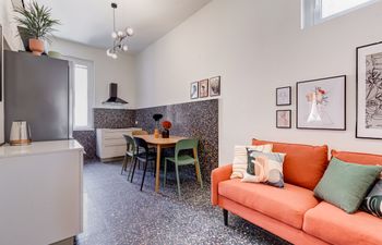 Termini Trance Holiday Home