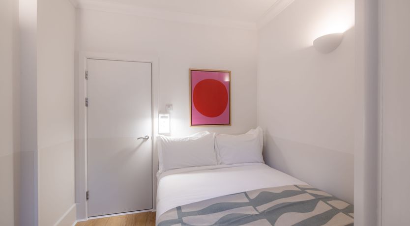 Photo of Victoria Vibes