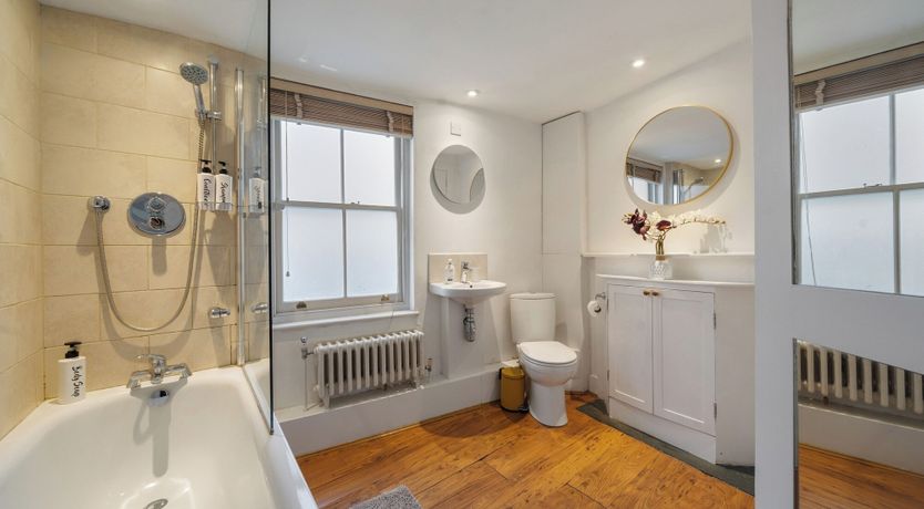 Photo of The Queen's Home