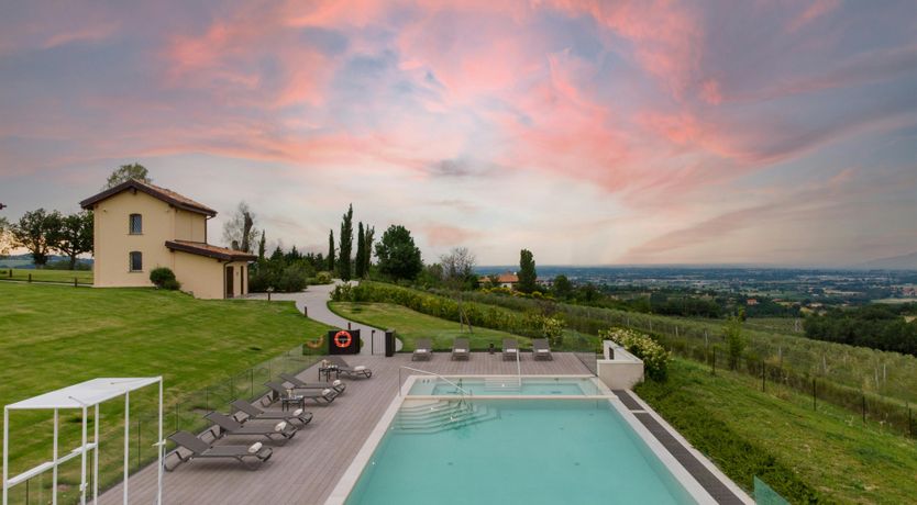 Photo of Hilltop Chapel