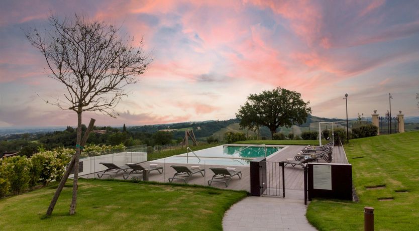 Photo of Hilltop Chapel