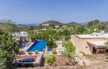 Sea & Sunset Holiday Home