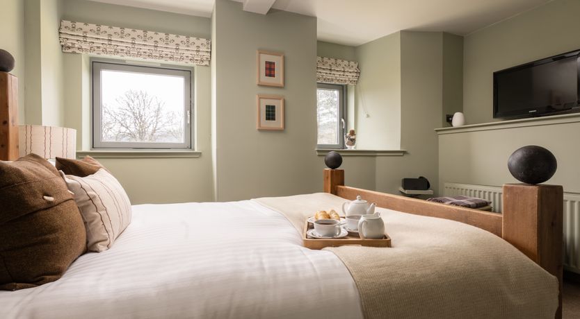 Photo of Loch Ness Paradise