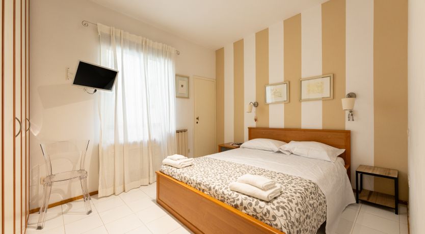 Photo of Rising Love