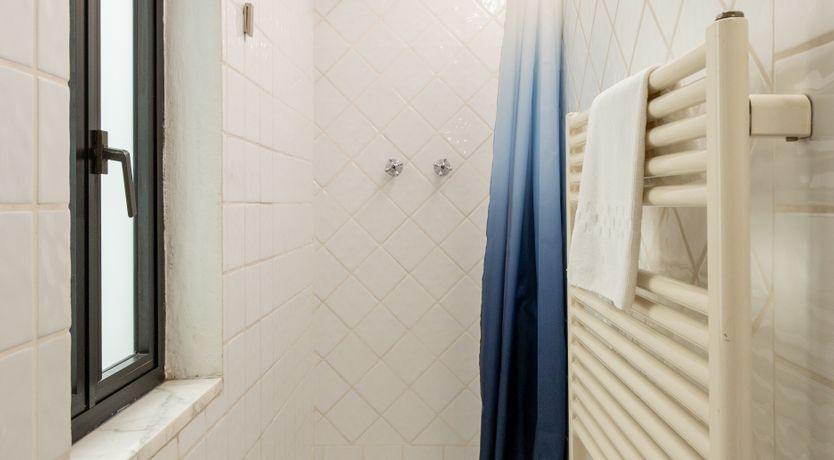 Photo of Rising Love