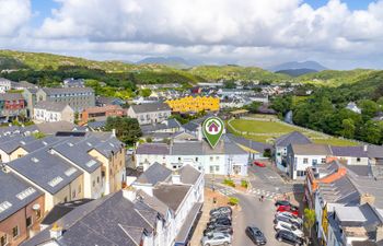 Clifden Nook 1  Holiday Home