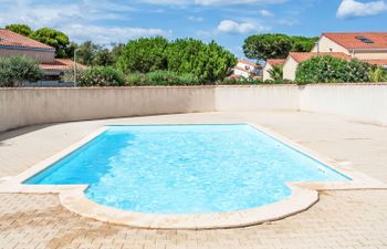 Le Mas de Torreilles Holiday Home 4 Holiday Home