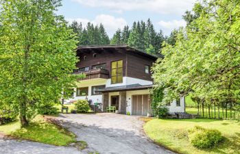 Studio Auwinkl 1 Holiday Home