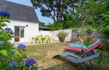 Les Tourelles Holiday Home