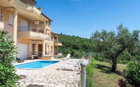 Photo of Orhideja und Magnolia Apartment 5