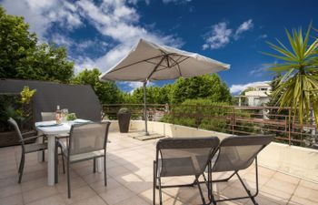 Le St Cloud Holiday Home