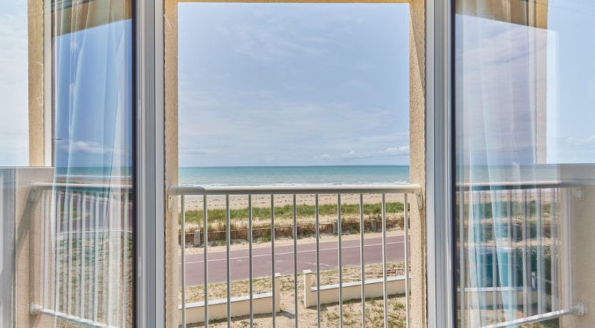 Photo of La Surprise